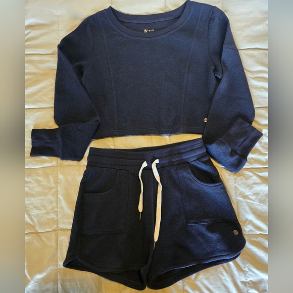 BuffBunny Navy Blue Lounge Set - Picture 1 of 8